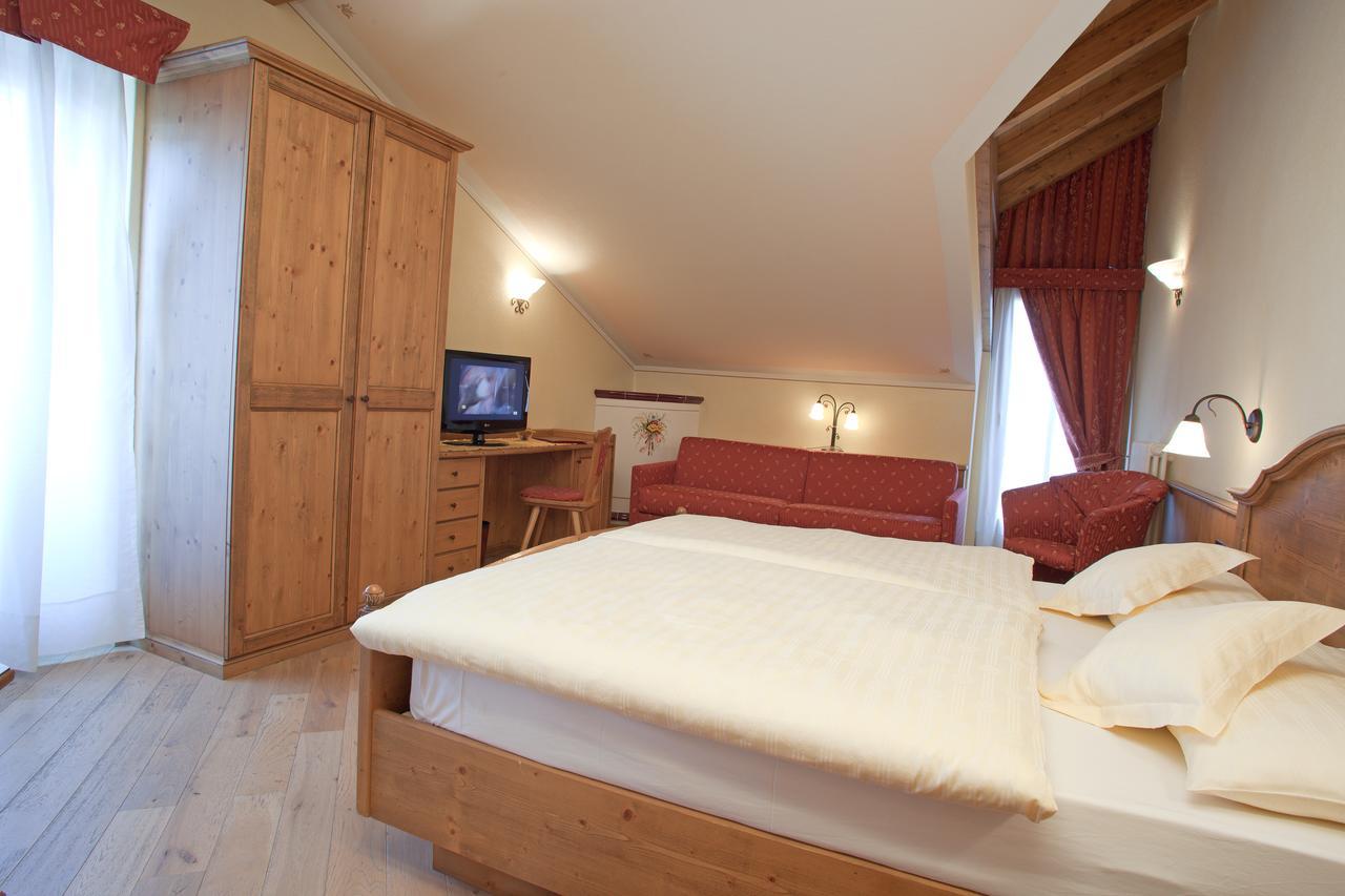 Hotel Hotel Ristorante Cassana 3*