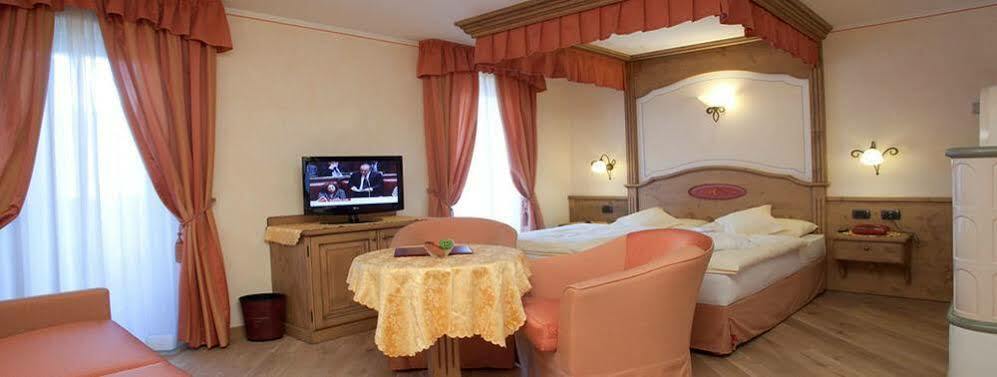 Hotel Hotel Ristorante Cassana 3*